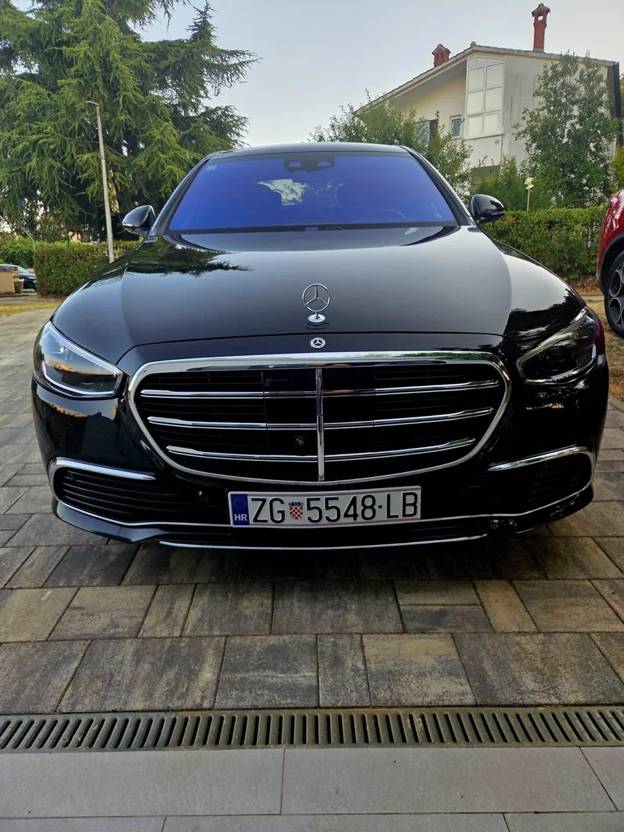Front of the black Mercedes S-Class